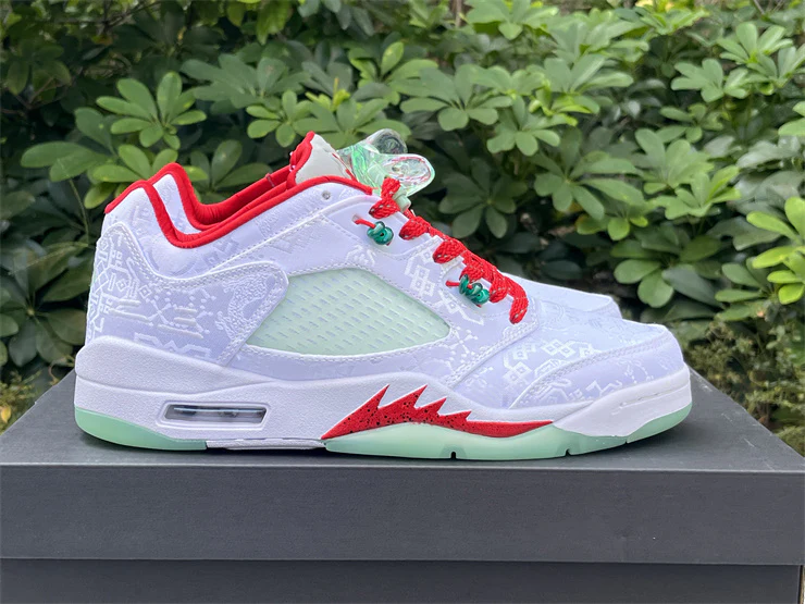 JORDAN 5 White/Red/Green - DEEPREPS