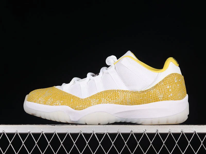 AIR JORDAN 11 LOW YELLOW SNAKESKIN WHITE - DEEPREPS