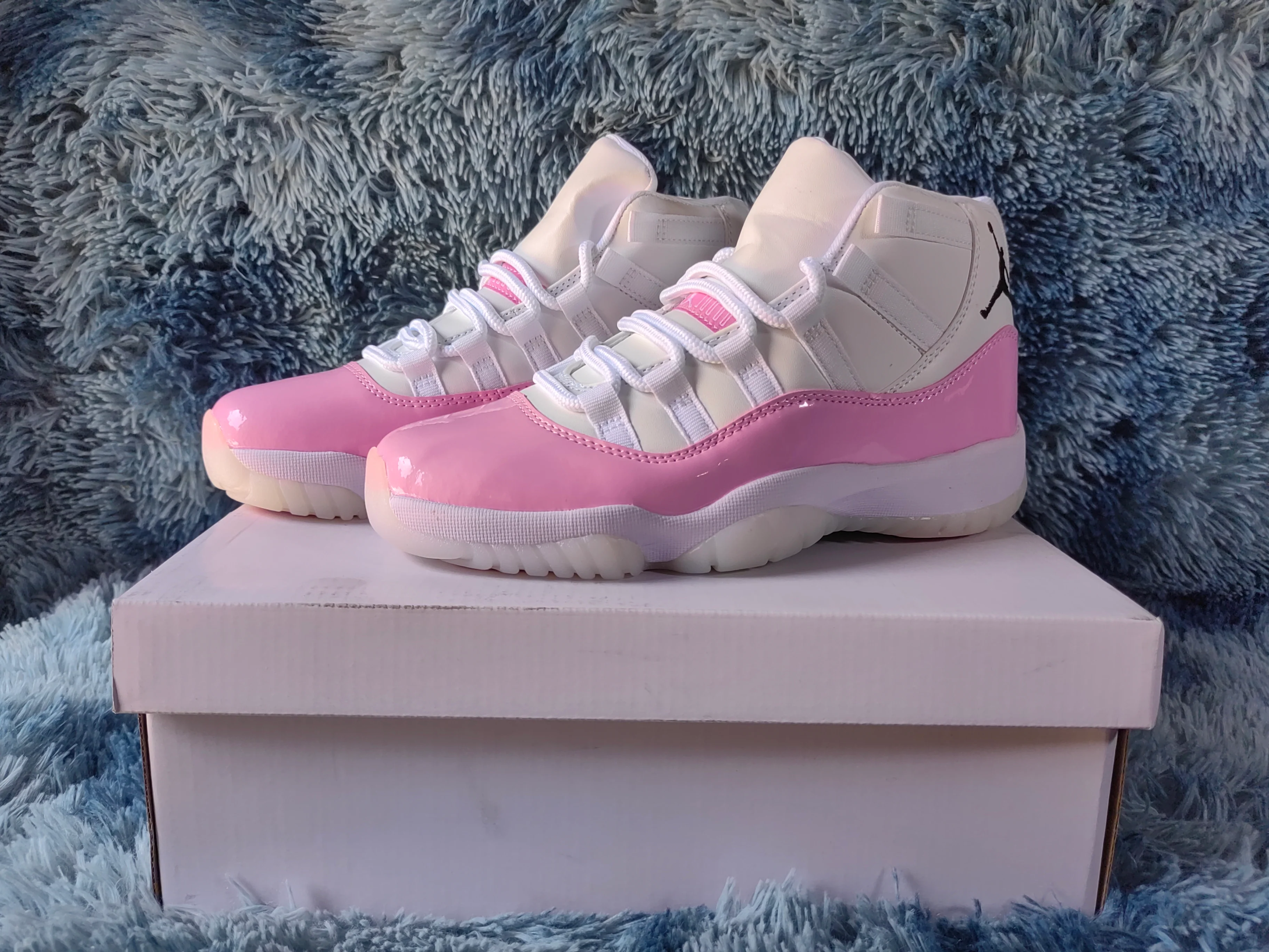 JORDAN 11 Pink - DEEPREPS
