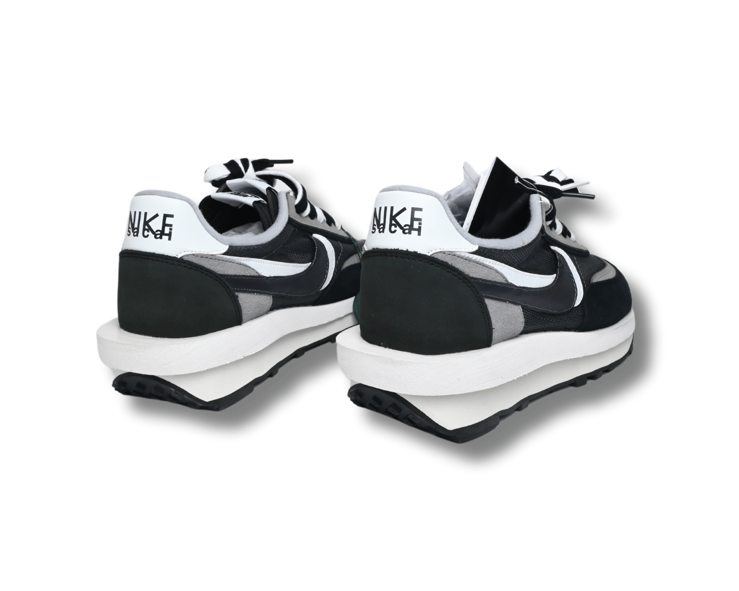 Nike Vaporwaffle, Sacai Black White - DEEPREPS