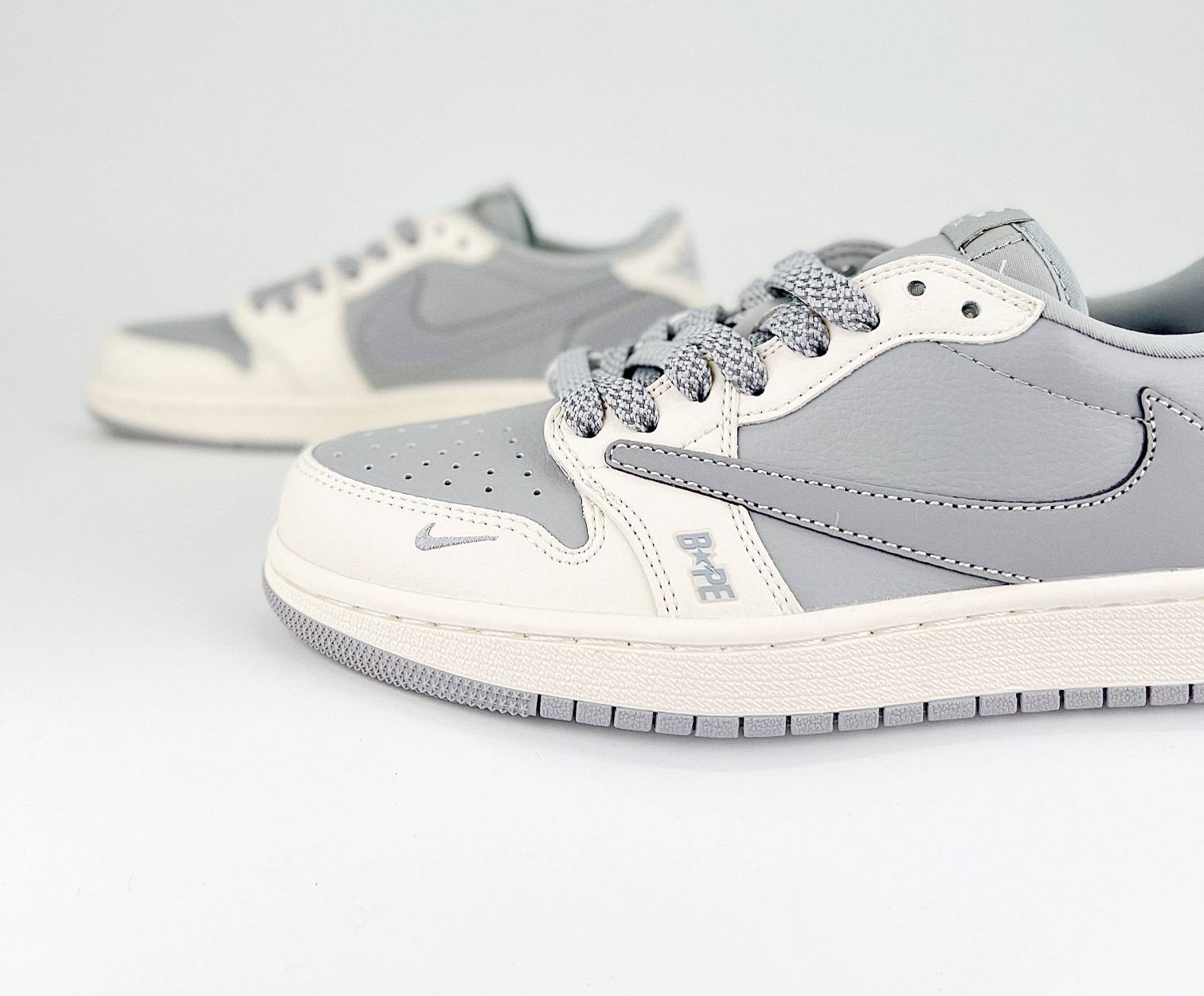 Travis Scott x Air Jordan 1 Retro Low Custom - DEEPREPS