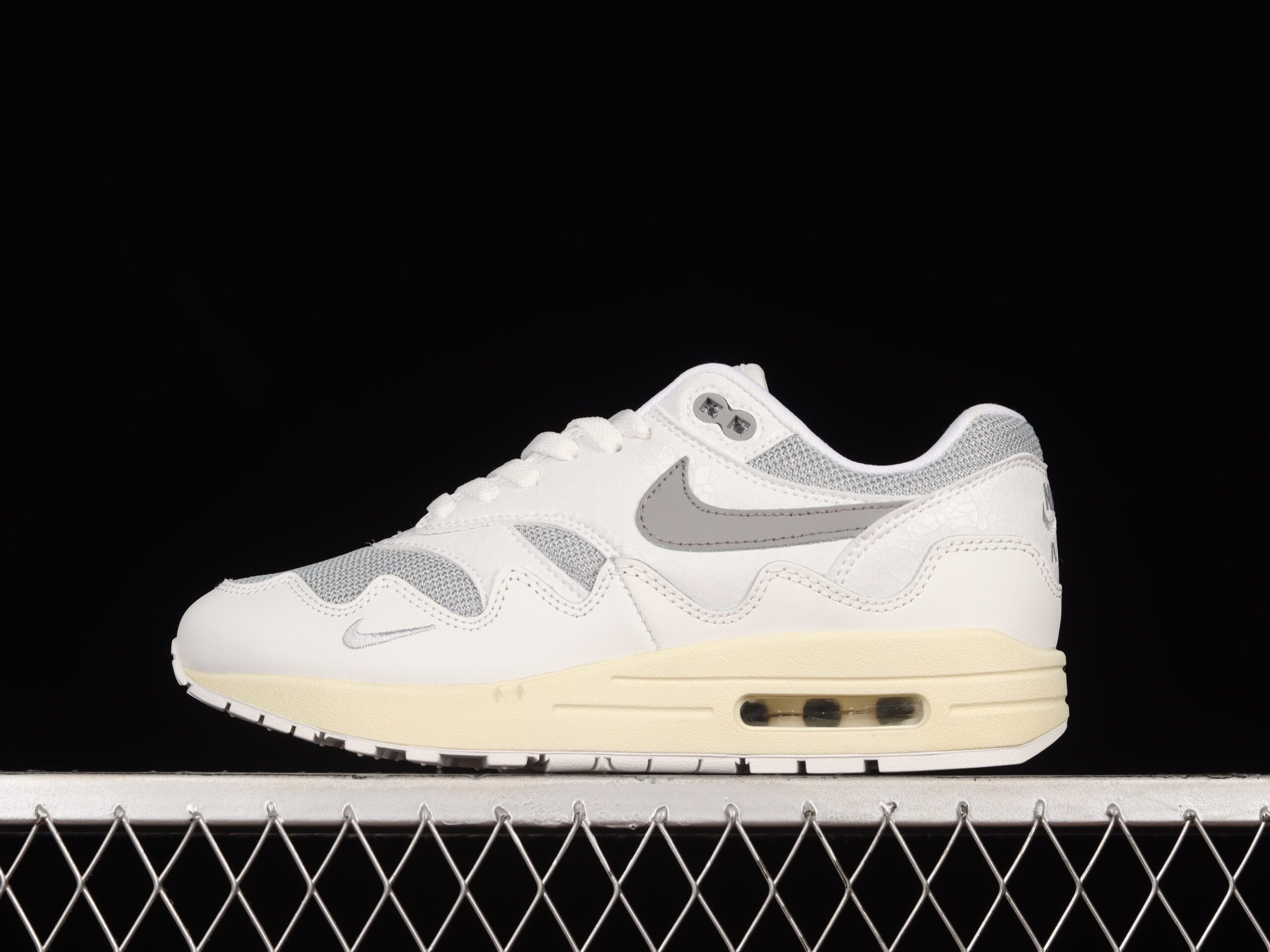 Nike Air Max 1 Patta Waves White - DEEPREPS