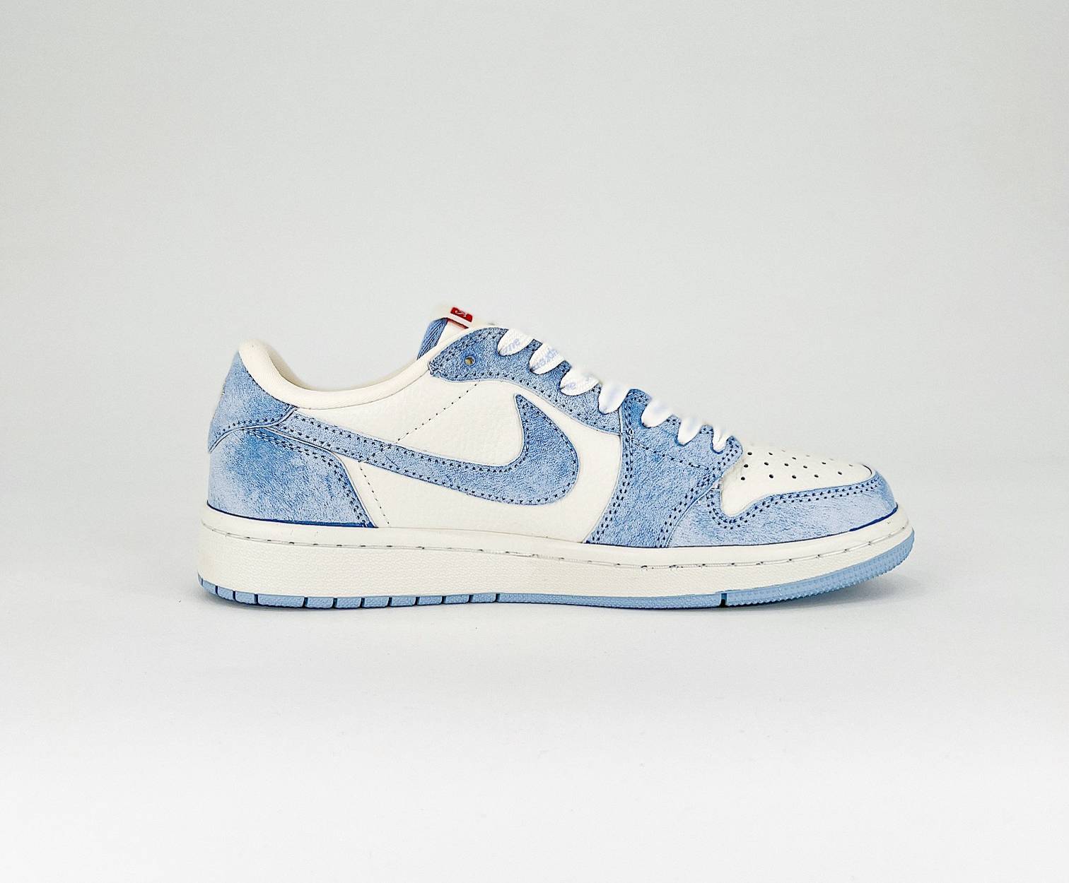 Travis Scott x Air Jordan 1 Retro Low Custom - DEEPREPS