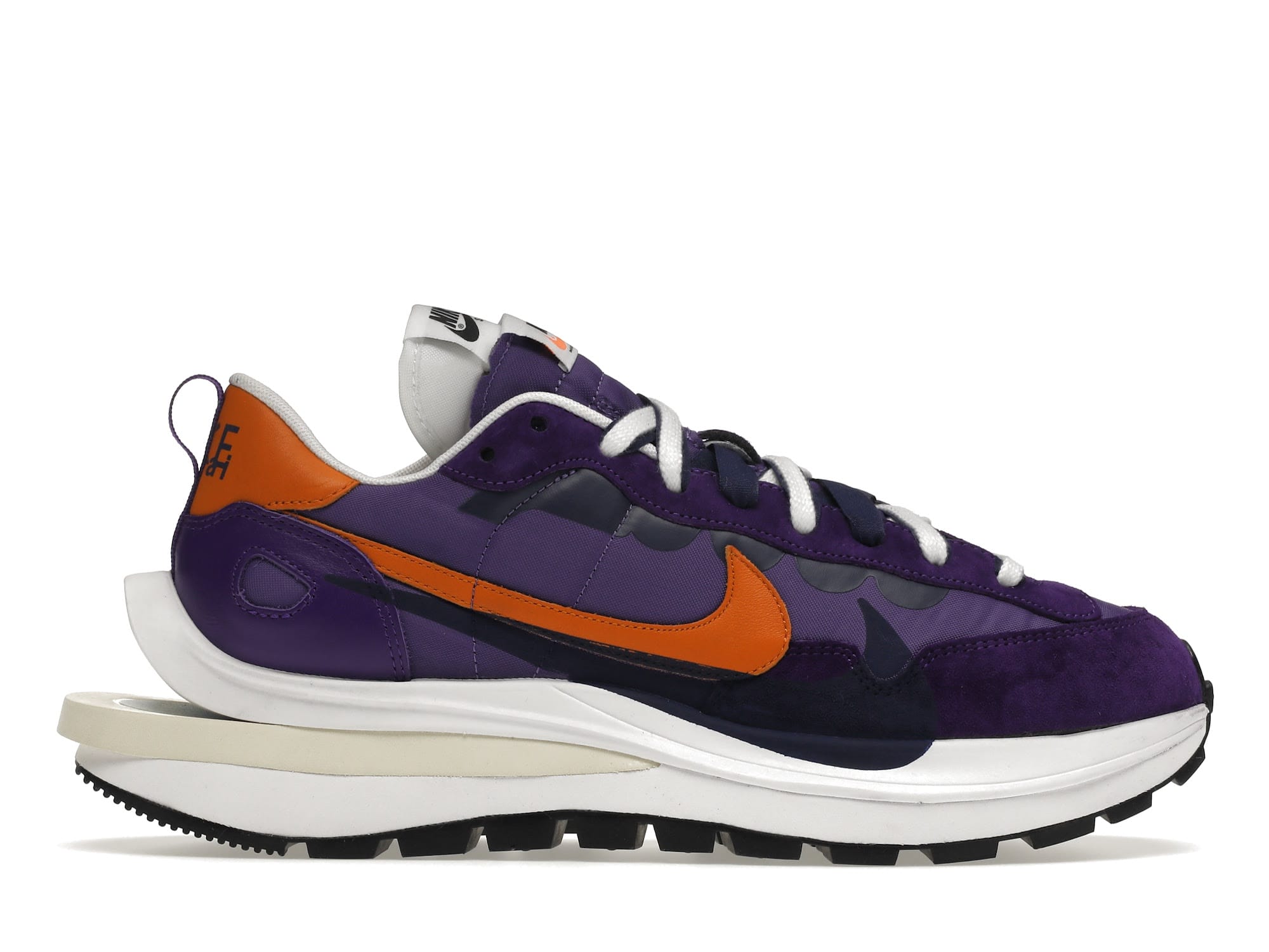 Nike Vaporwaffle, Sacai Dark Iris - DEEPREPS