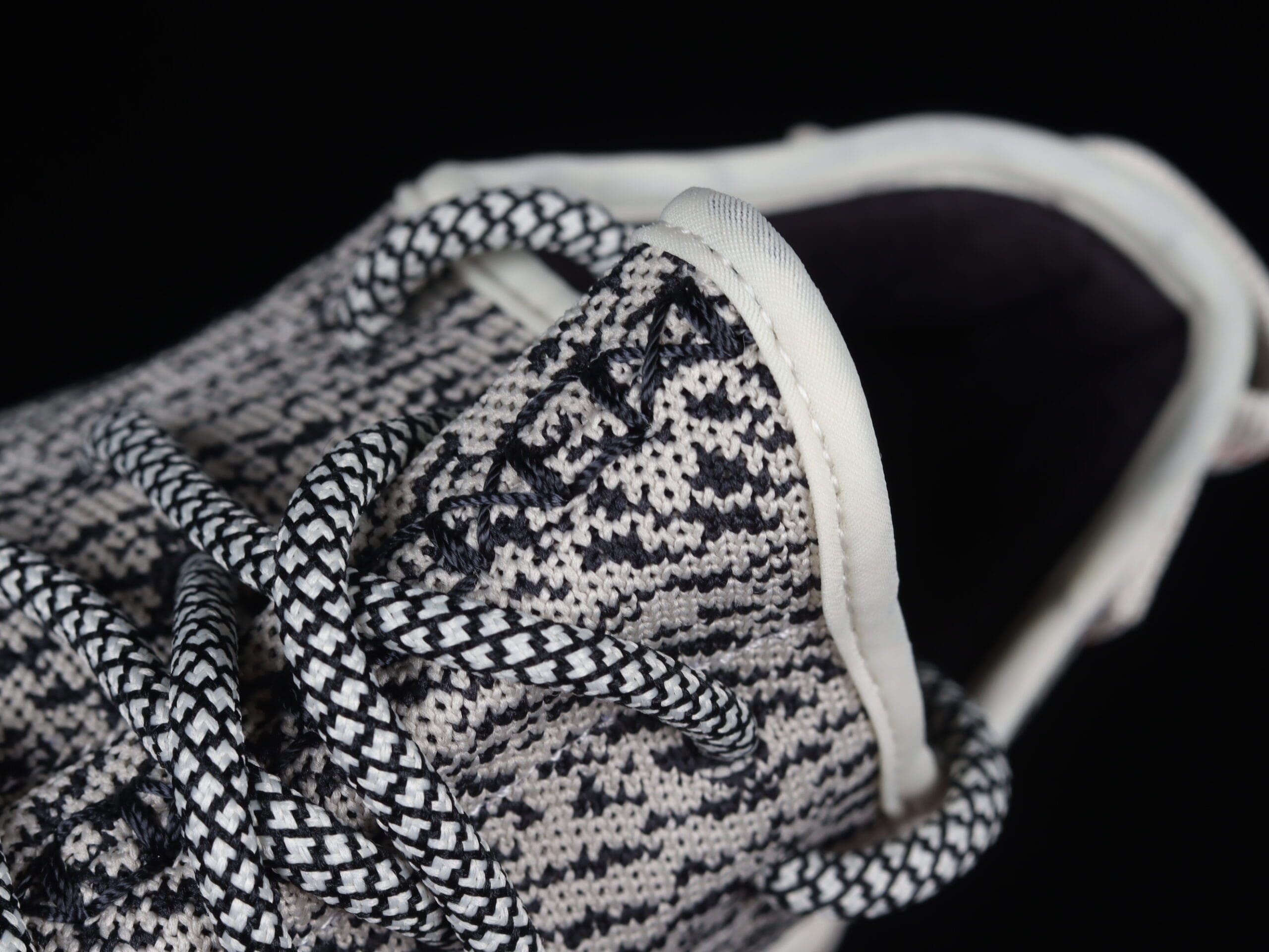 adidas Yeezy Boost 350 Turtle Dove - DEEPREPS