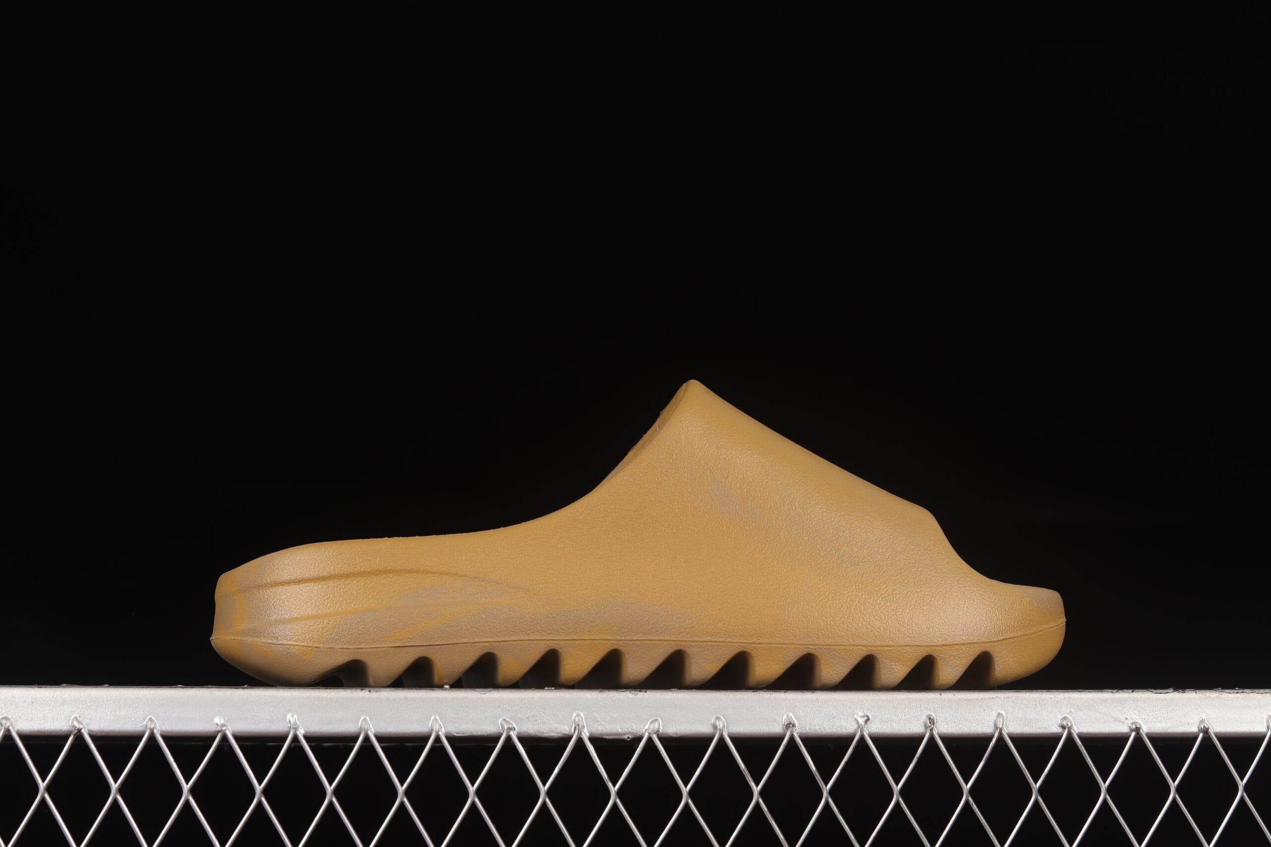 adidas Yeezy Slide Ochre - DEEPREPS