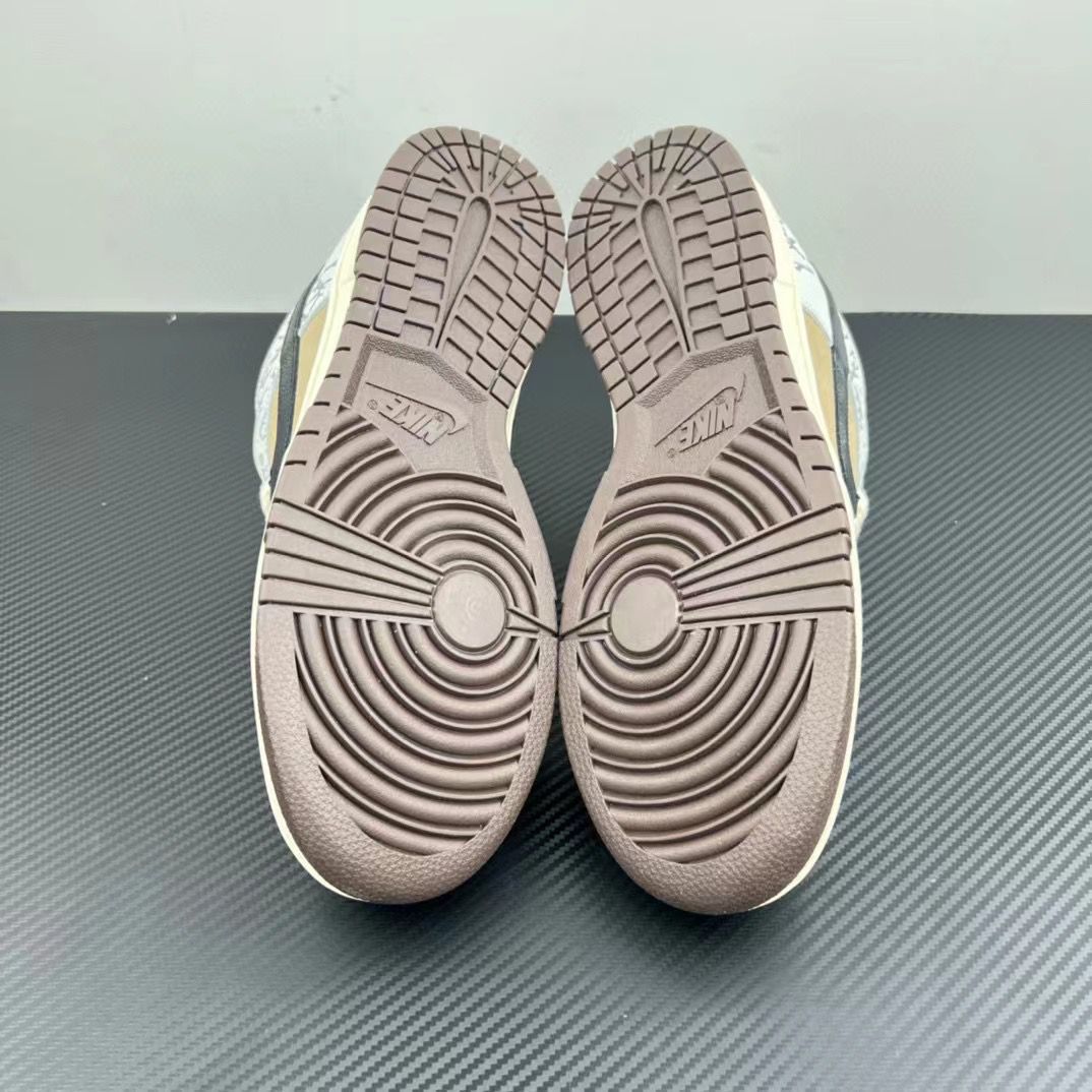 Nike SB Dunk Low Travis Scott Unreleased Sample - DEEPREPS