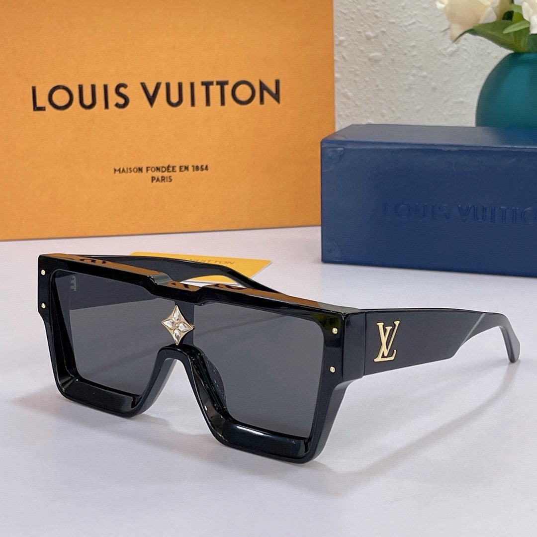 Louis Vuitton Sunglasses - DEEPREPS