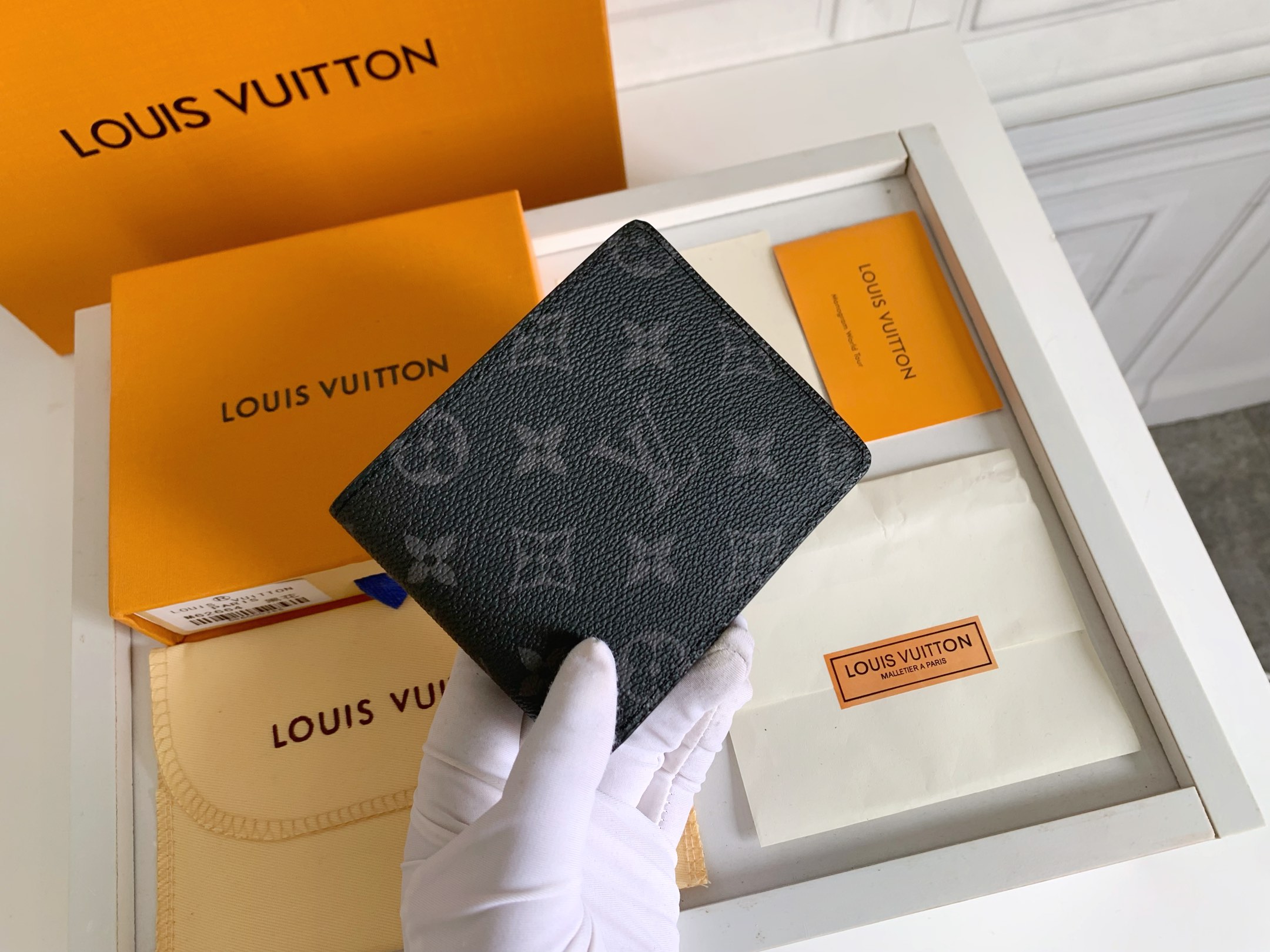 Louis Vuitton wallet - DEEPREPS