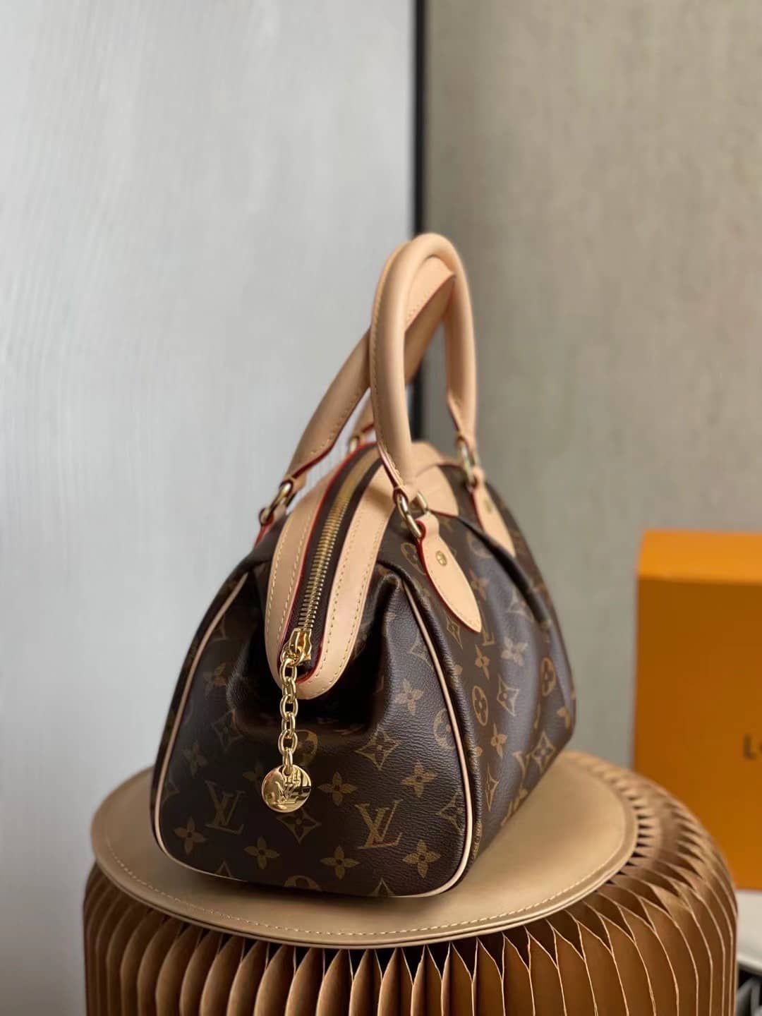 Louis Vuitton Monogram Tivoli PM M40143 Replica Shoulder Bag - DEEPREPS