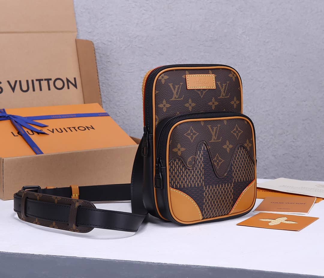 Louis Vuitton Nigo Amazone Sling Bag N40379 Replica Shoulder Bag - DEEPREPS