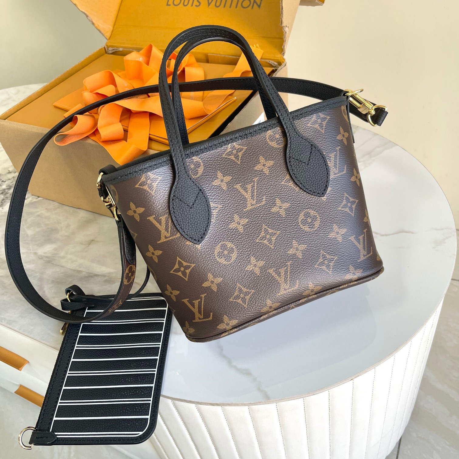 Louis Vuitton Damier Azur Bag - DEEPREPS