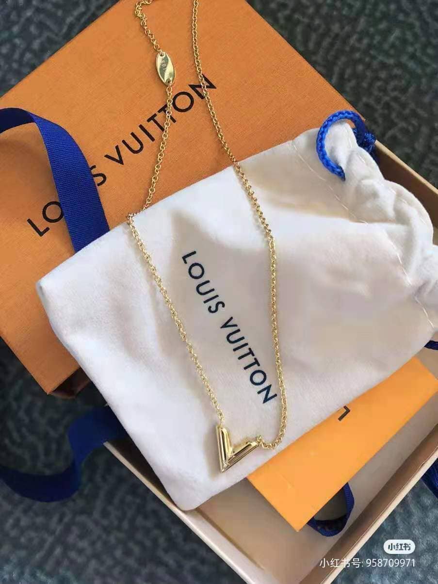 Louis vuitton Necklace Copy - DEEPREPS