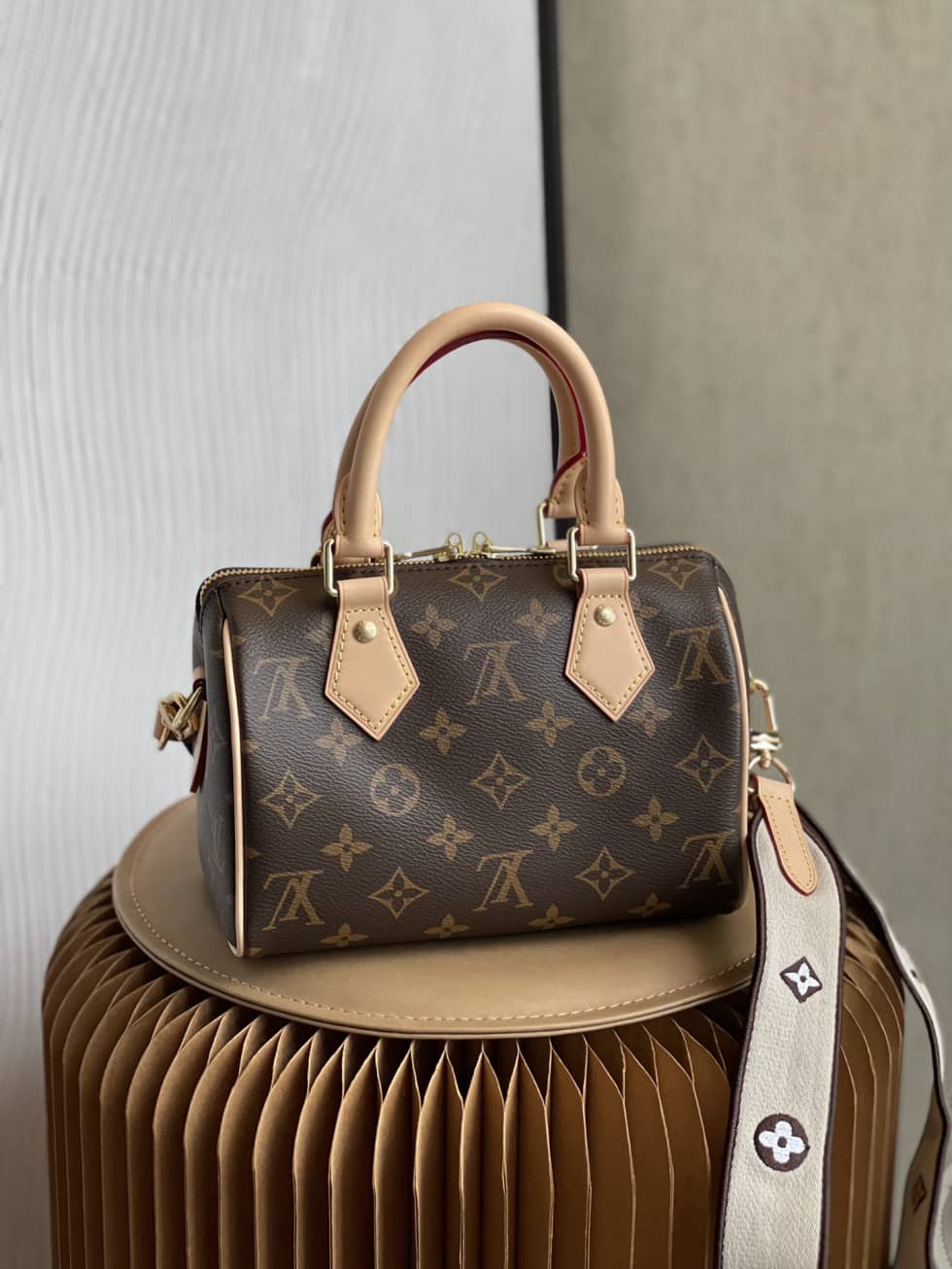 Louis Vuitton Speedy Bandouliere 20 M45948 Replica Shoulder Bag - DEEPREPS