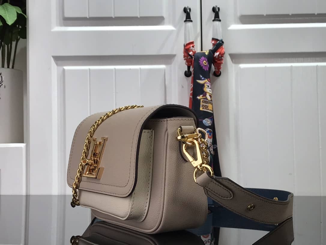Louis Vuitton Lockme Chain PM Replica Handbag Beige M57073 - DEEPREPS