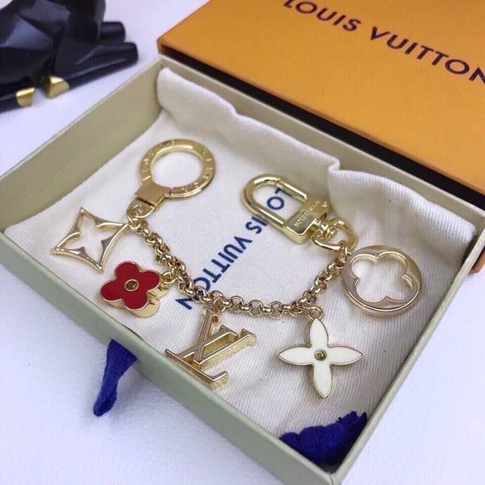 Louis Vuitton Key Chain For Sale - DEEPREPS
