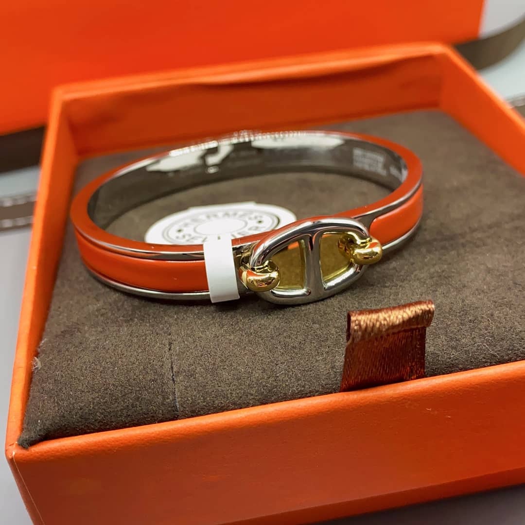 Knockoff Hermes Logo Bracelet - DEEPREPS