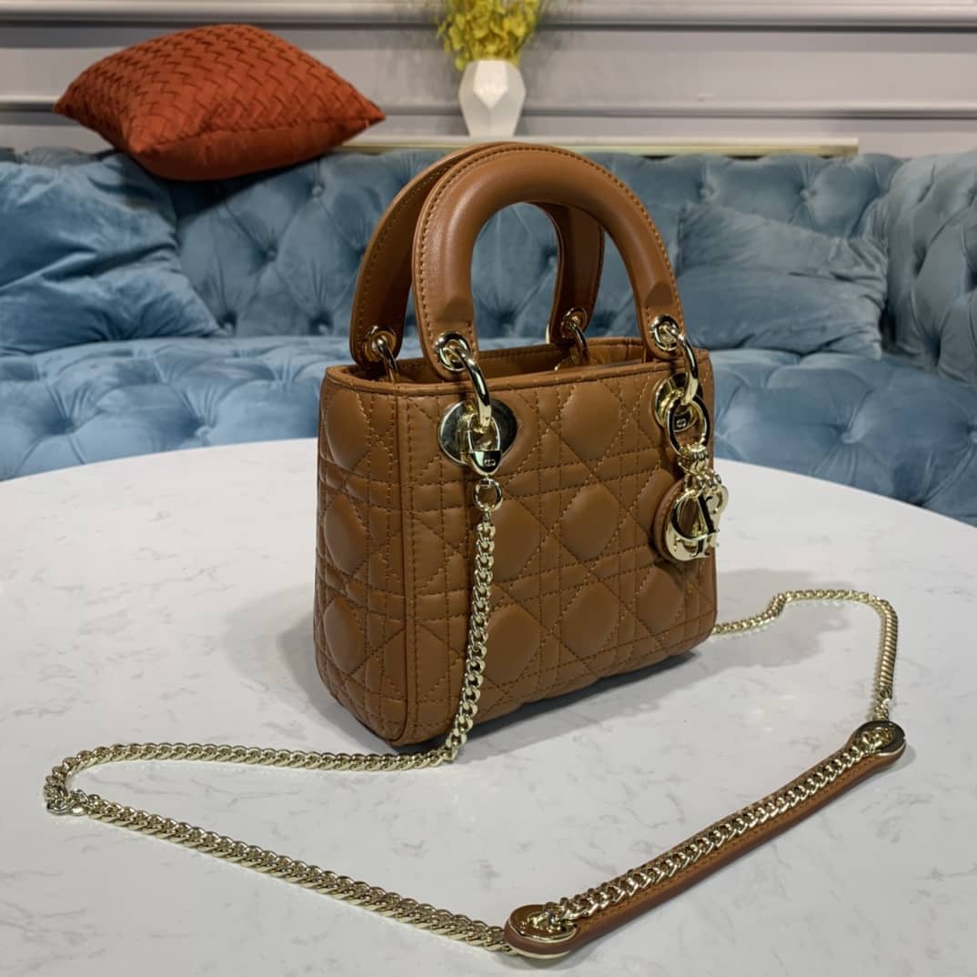 Christian Dior Lady Dior 17CM Replica Bag - DEEPREPS