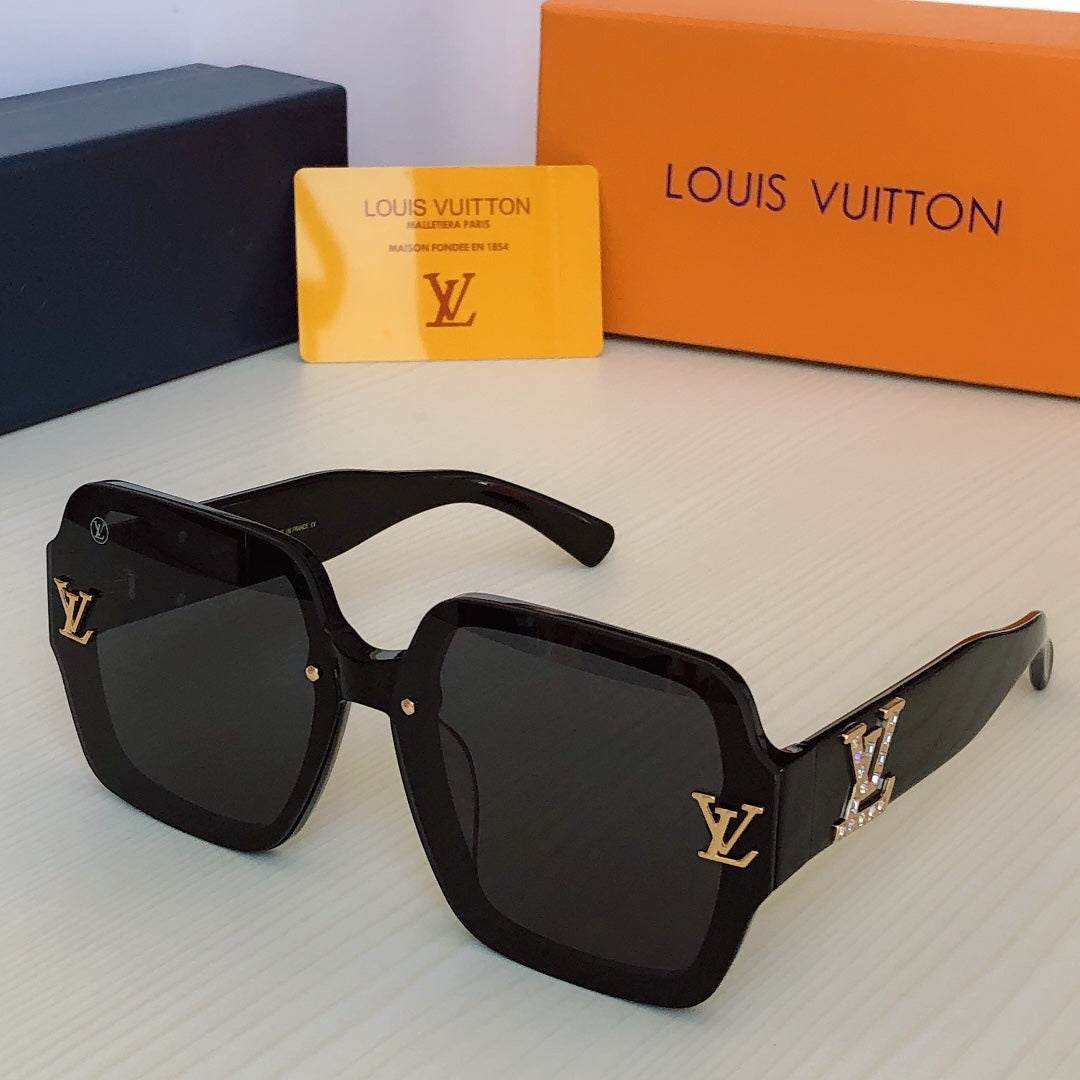 Louis Vuitton Sunglasses - DEEPREPS