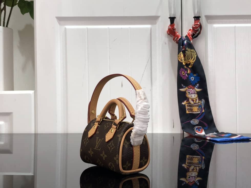 LV Bag Charm Dupe Nano Speedy Monogram M00544 - DEEPREPS