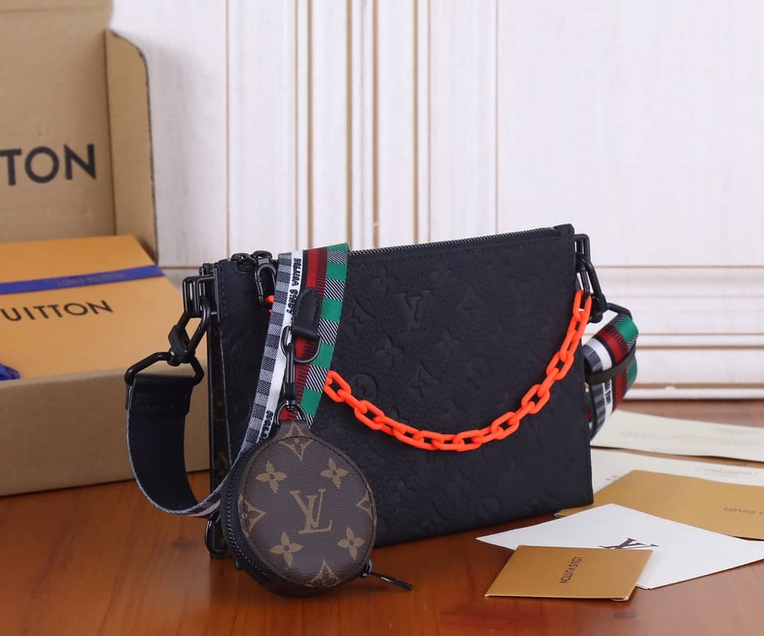 Louis Vuitton Trio Pouch Taurillon M59681 Replica - DEEPREPS