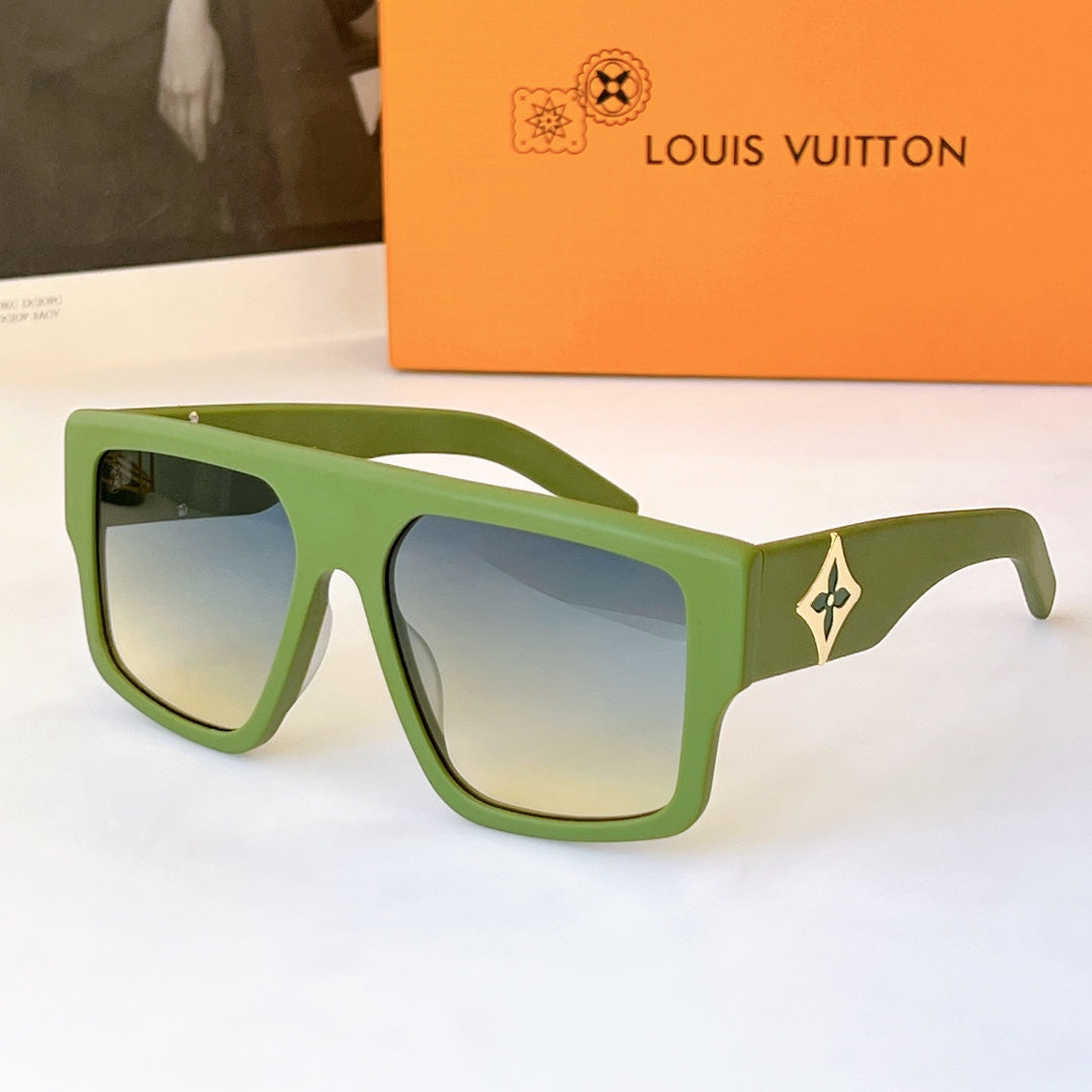 Louis Vuitton Sunglasses - DEEPREPS