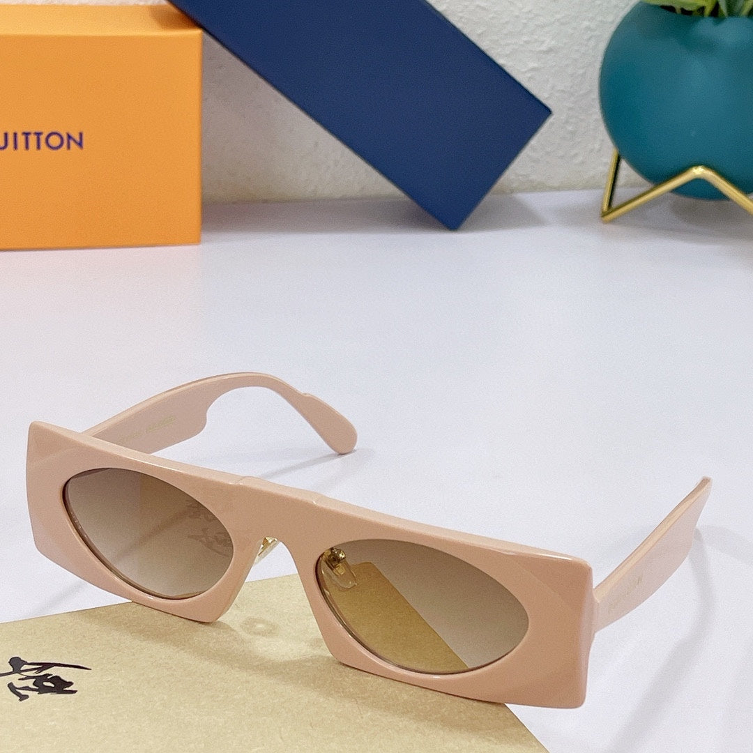 Louis Vuitton Sunglasses - DEEPREPS