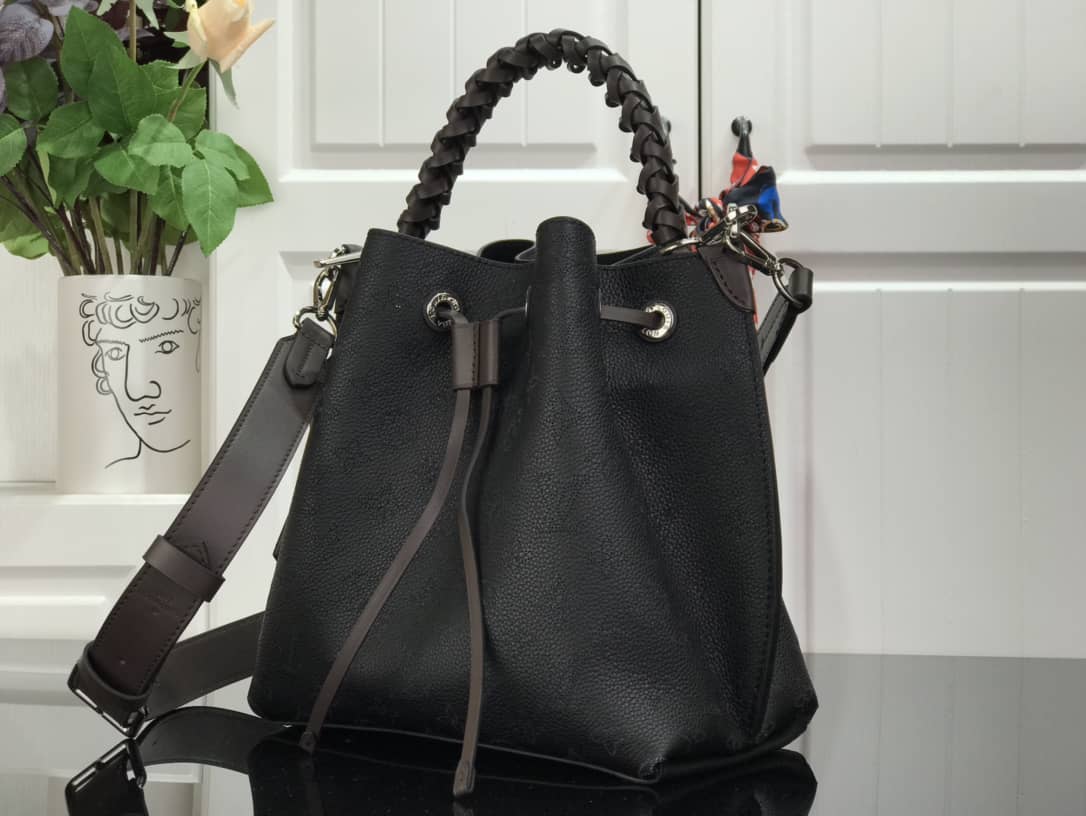 Louis Vuitton Mahina Muria Replica Handbag Black M55801 - DEEPREPS