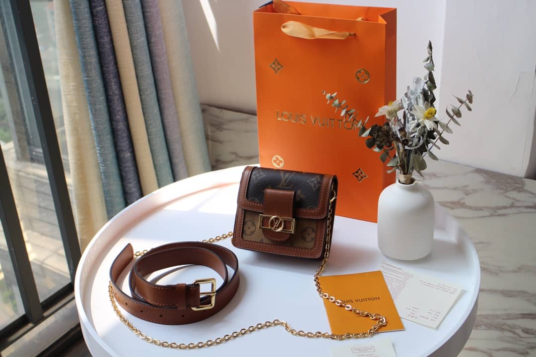 LV Bum Bag Dupe Dauphine BB Replica Bag M68621 - DEEPREPS