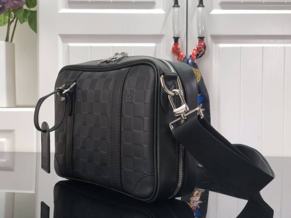 Louis Vuitton Sirius Damier Infini N45286 Replica Messenger Bag - DEEPREPS