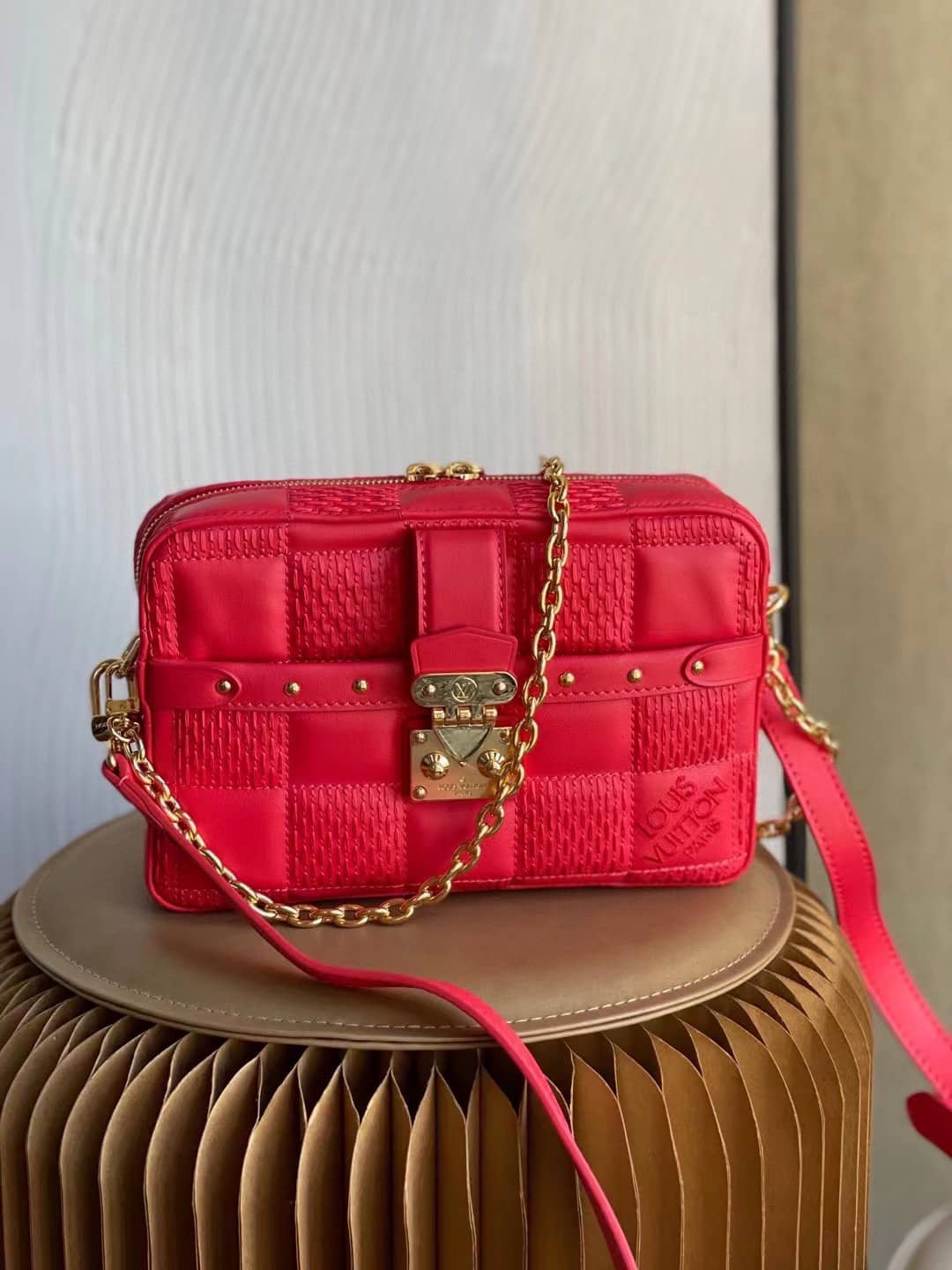 Louis Vuitton Troca PM Red M59118 Replica Crossbody Bag - DEEPREPS