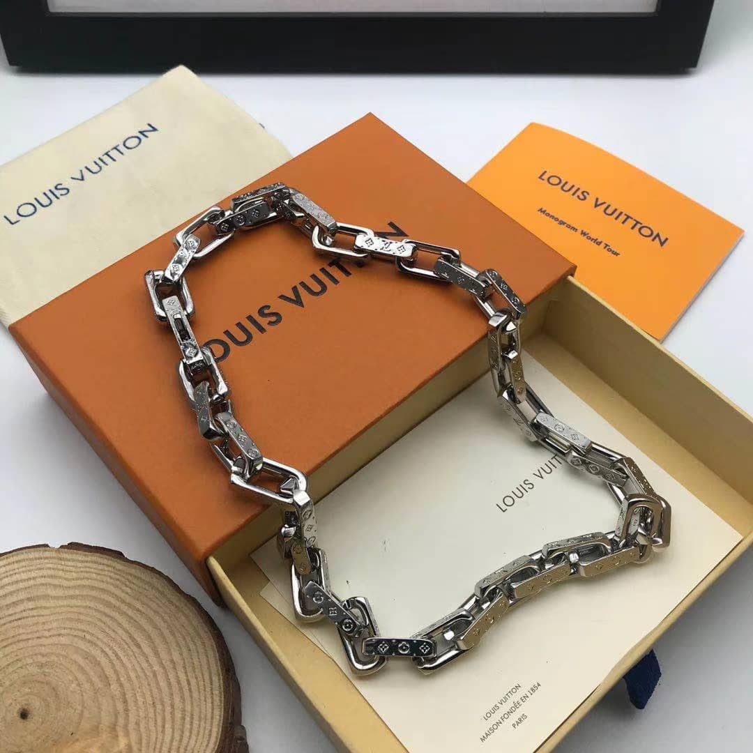 Designer Louis vuitton Classic Necklace - DEEPREPS