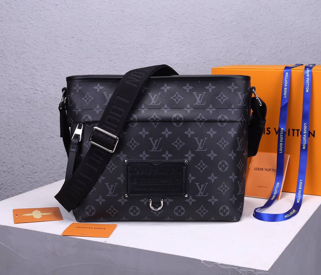 Louis Vuitton Besace Zippée Monogram MM Bag Replica Black M45214 - DEEPREPS