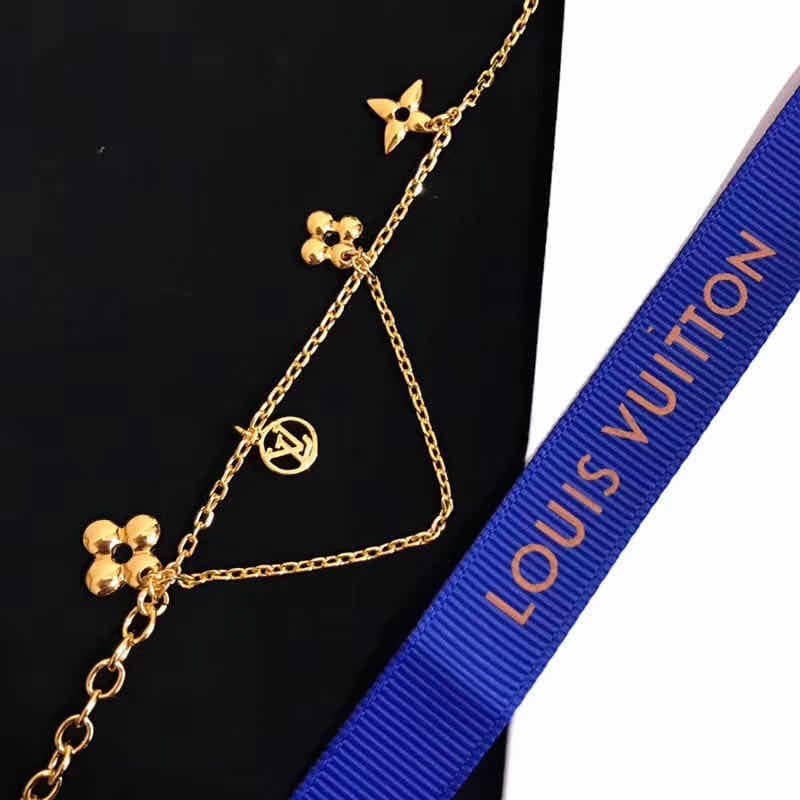 Wholesale Louis vuitton Logo Necklace - DEEPREPS