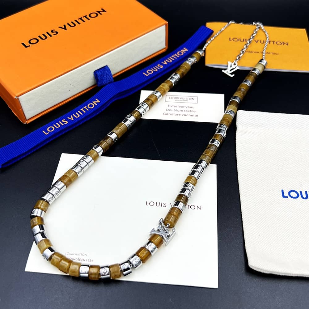 Fake Louis vuitton Logo Necklace - DEEPREPS