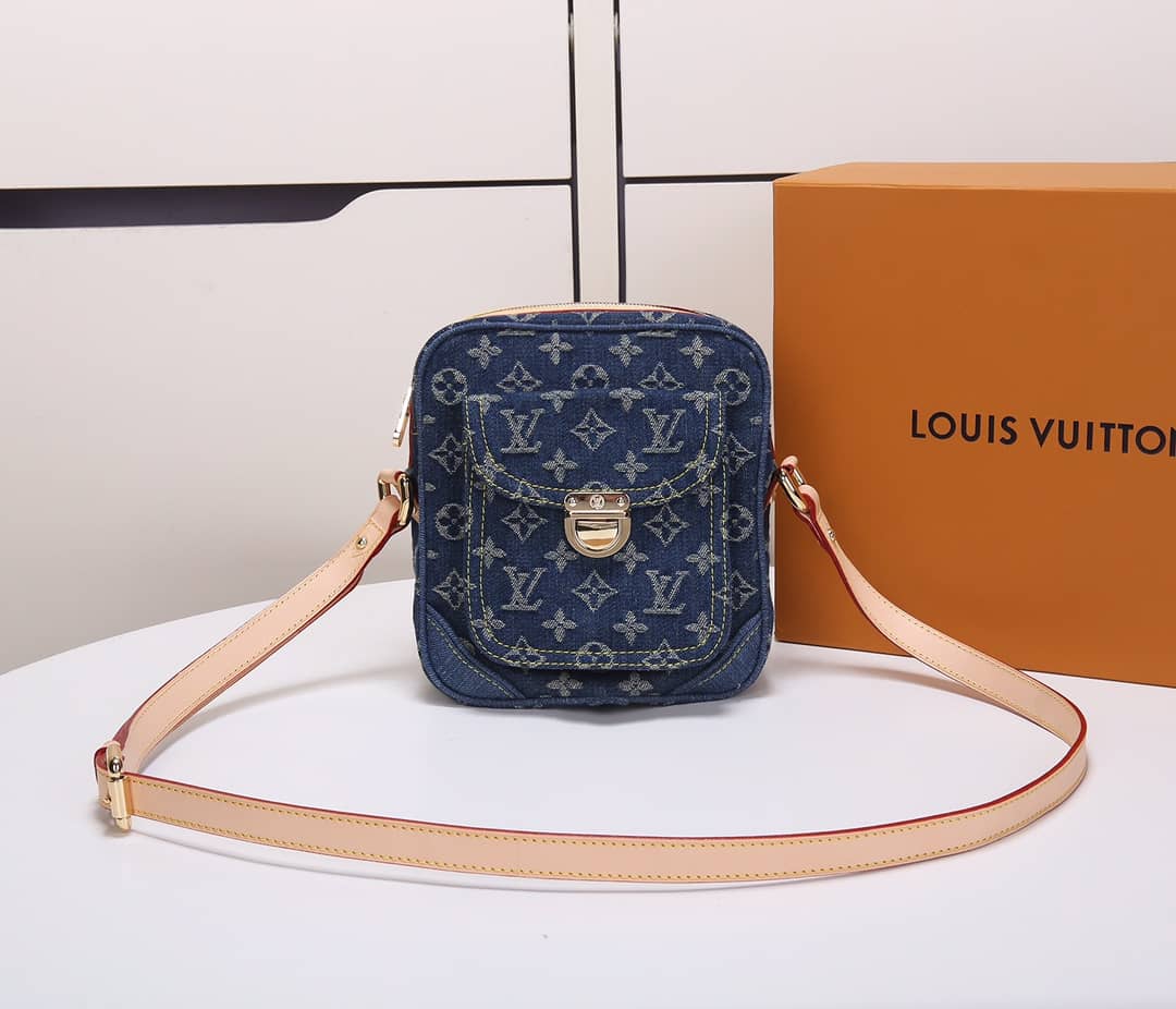 Louis Vuitton Monogram Denim Replica Camera Bag M95348 - DEEPREPS