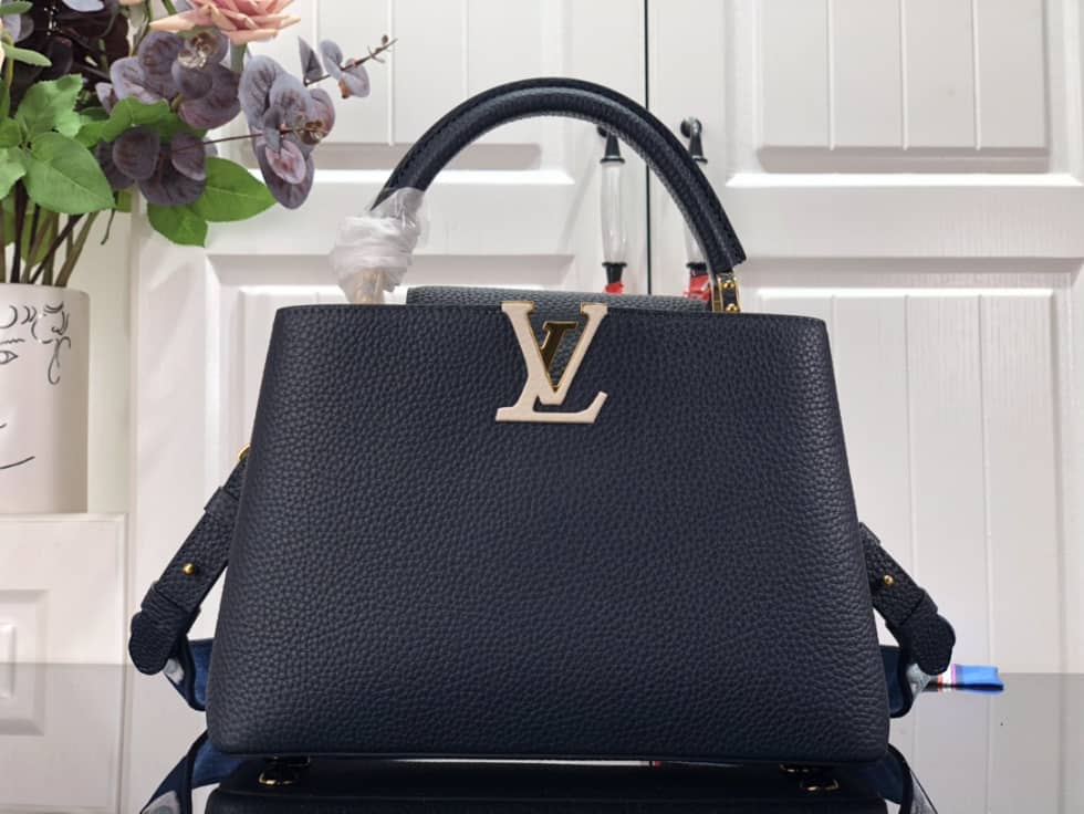 Louis Vuitton Capucines BB Black M59597 Replica Shoulder Bag - DEEPREPS
