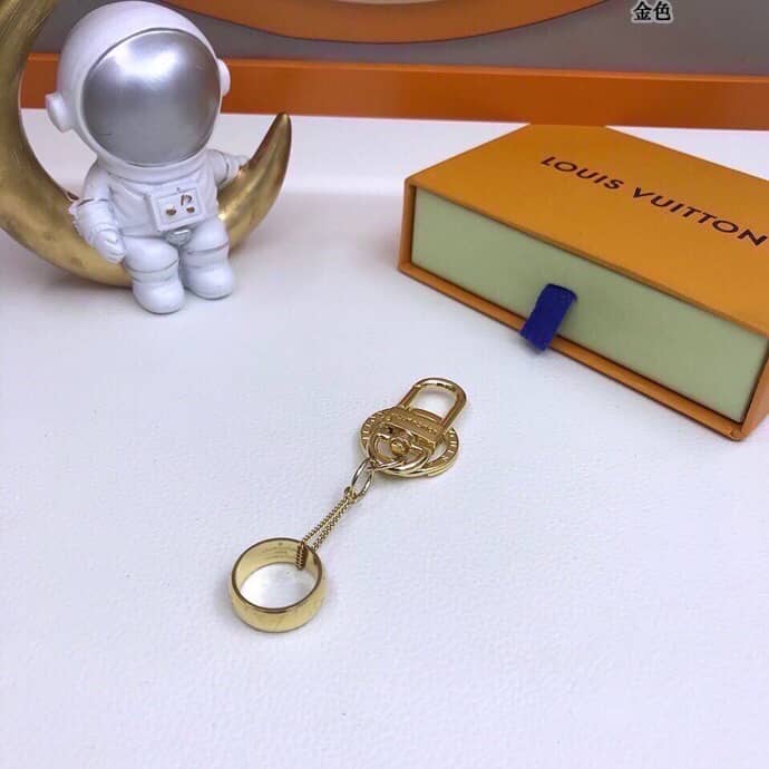 Louis Vuitton Key Chain For Sale - DEEPREPS