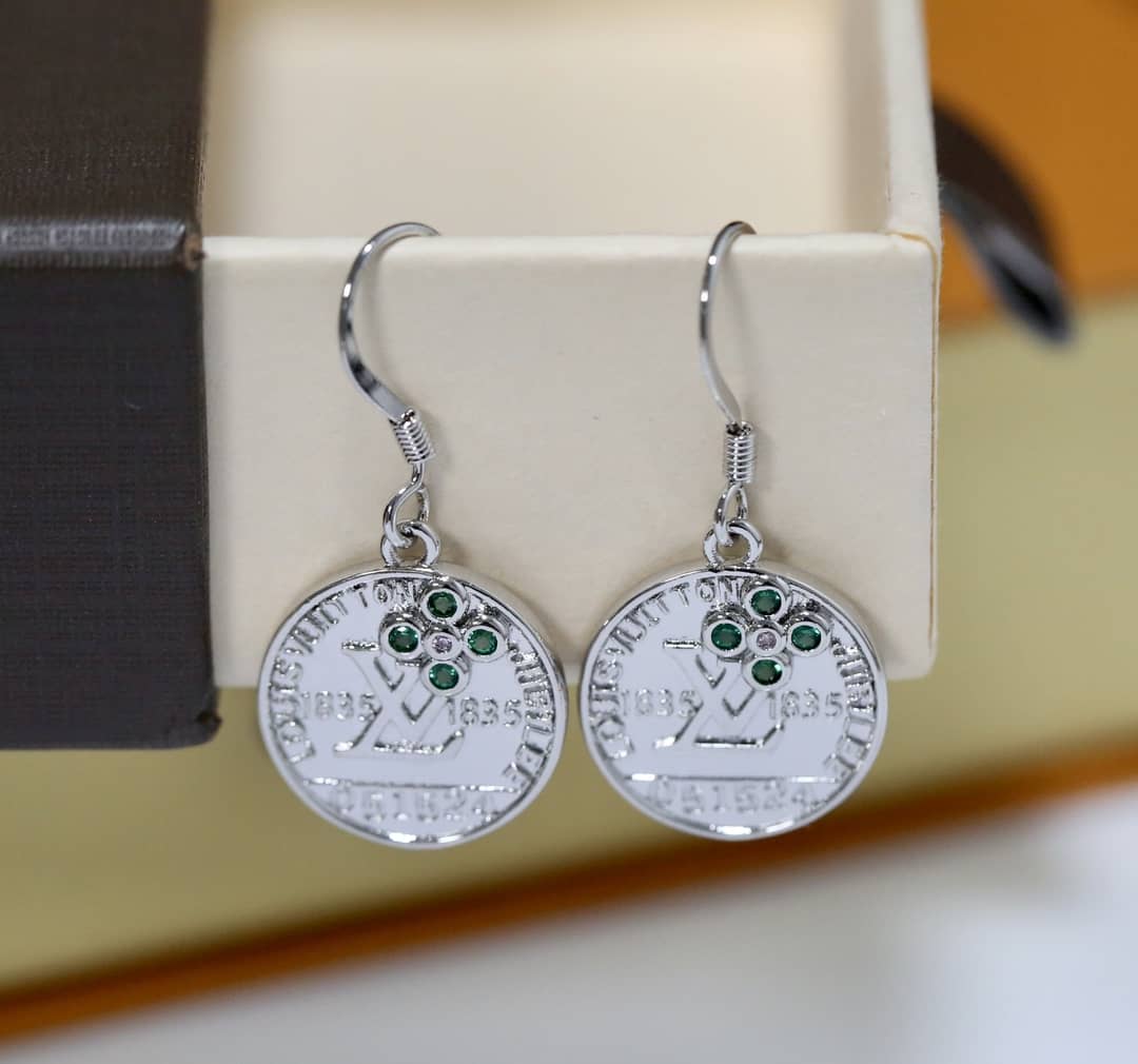7 Star Louis vuitton Earring - DEEPREPS