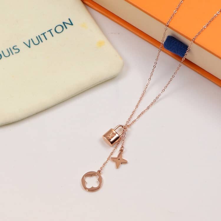 Knockoff Louis vuitton Logo Necklace - DEEPREPS