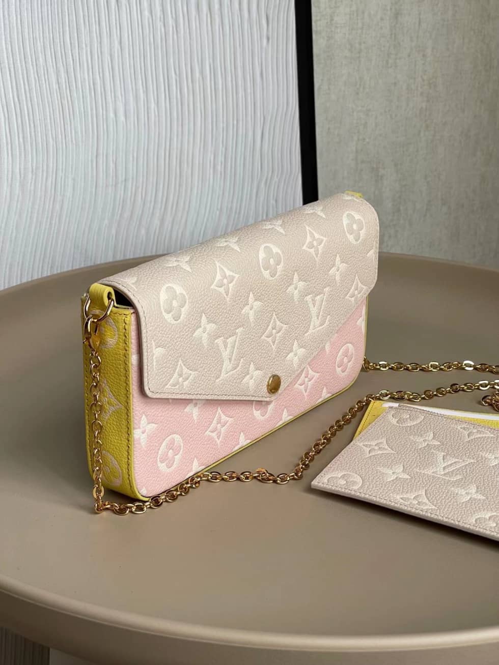 Louis Vuitton Pochette Felicie Monogram Empreinte Pink Beige M81359 Replica - DEEPREPS