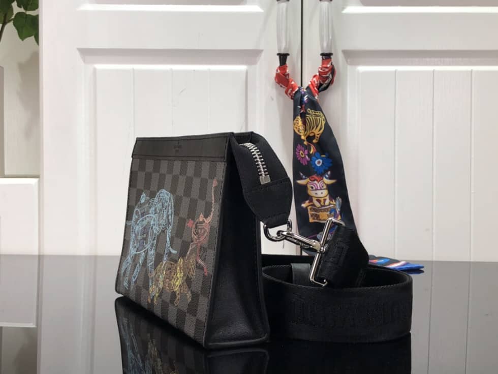 Louis Vuitton Damier Graphite Gaston Wearable Wallet N64608 Replica - DEEPREPS