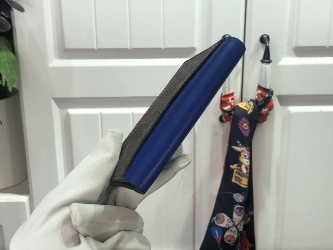 Louis Vuitton Pocket Organizer Monogram Neon Card Holder Replica Blue M80779 - DEEPREPS