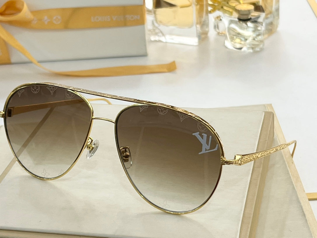 Louis Vuitton Sunglasses - DEEPREPS