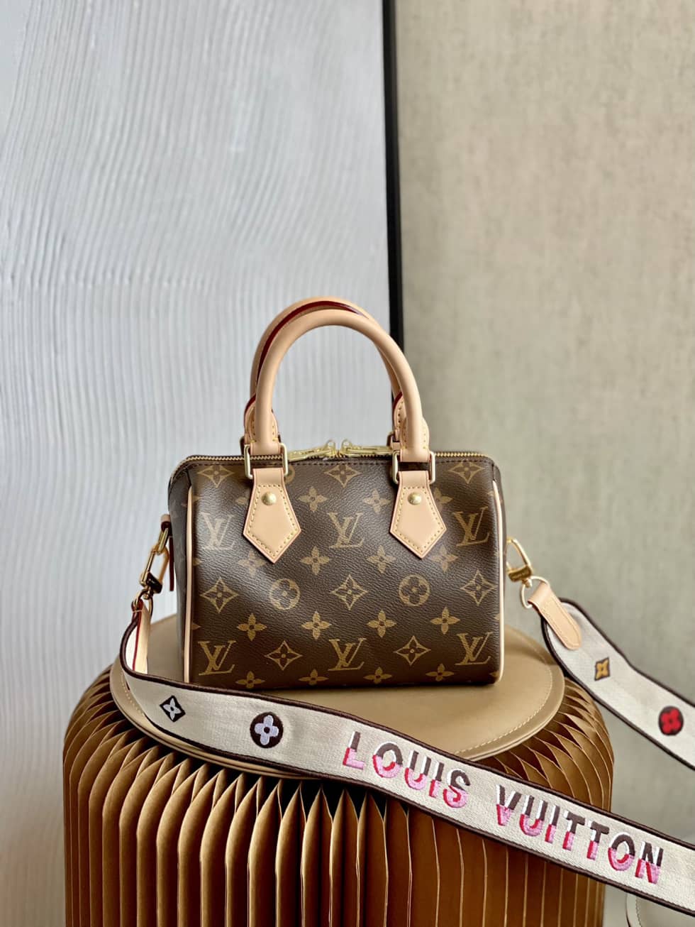 Louis Vuitton Speedy Bandouliere 20 M45948 Replica Shoulder Bag - DEEPREPS