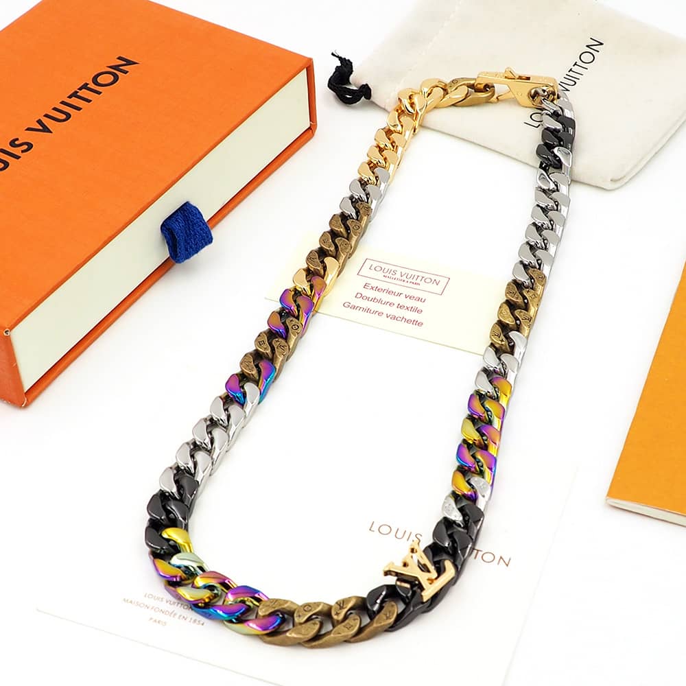 Louis vuitton Necklace For Sale - DEEPREPS