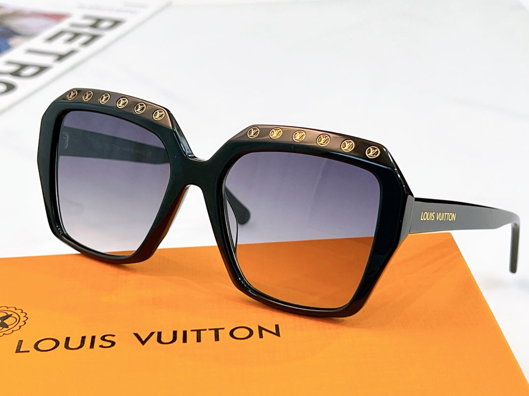 Louis Vuitton Sunglasses - DEEPREPS