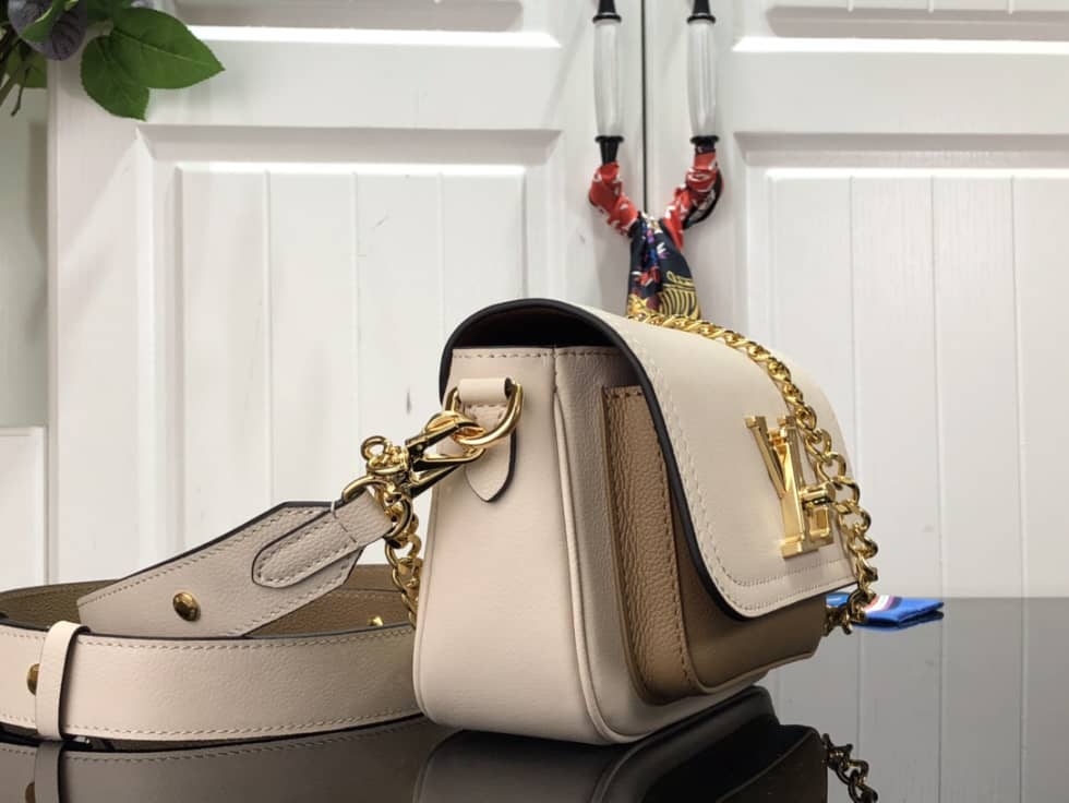 Louis Vuitton Lockme Tender White M59984 Replica Crossbody Bag - DEEPREPS