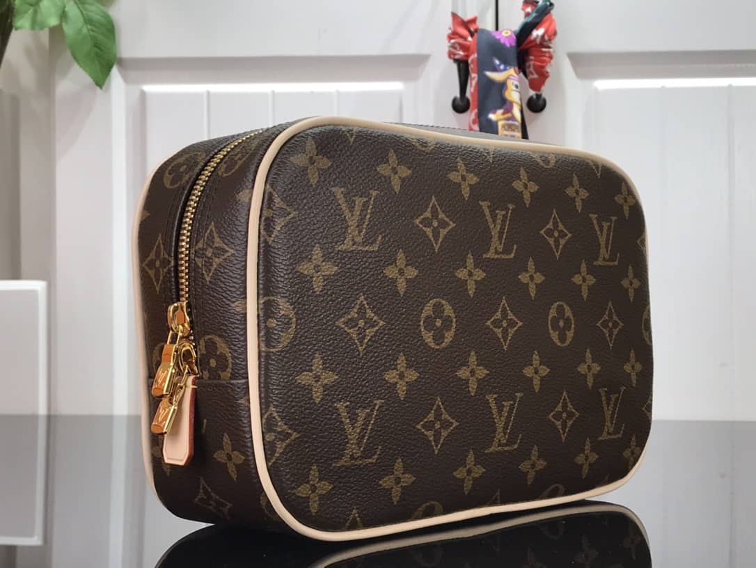 High Quality Designer LV Wash Bag Wholesale - DEEPREPS