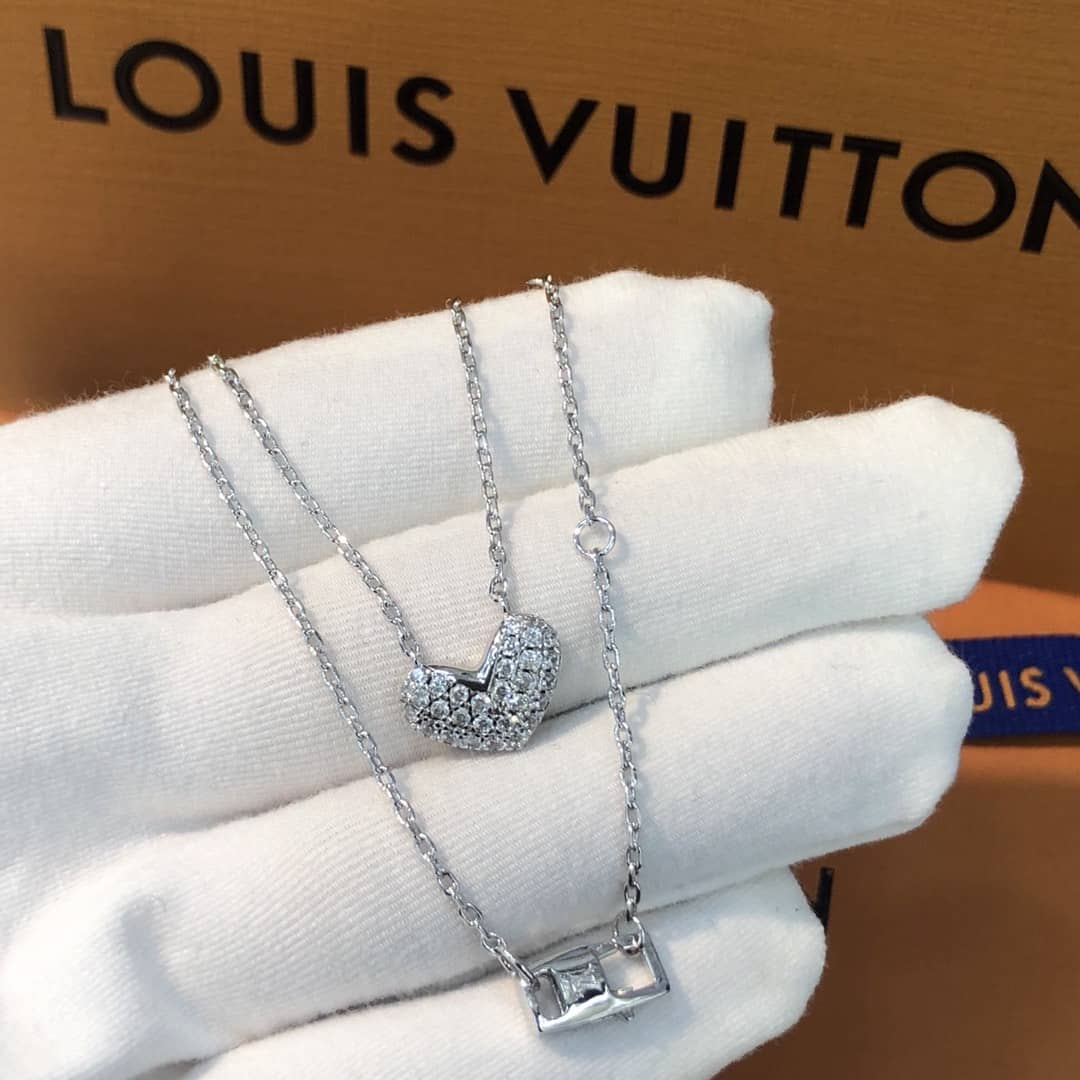 Louis vuitton Necklace For Sale - DEEPREPS